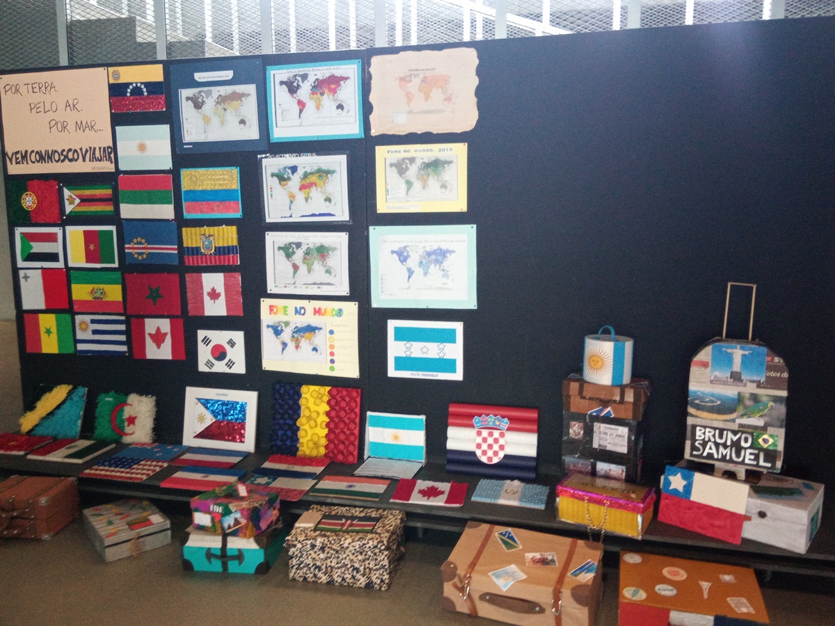 21 05 10 exposicao trabalhos geografia 01